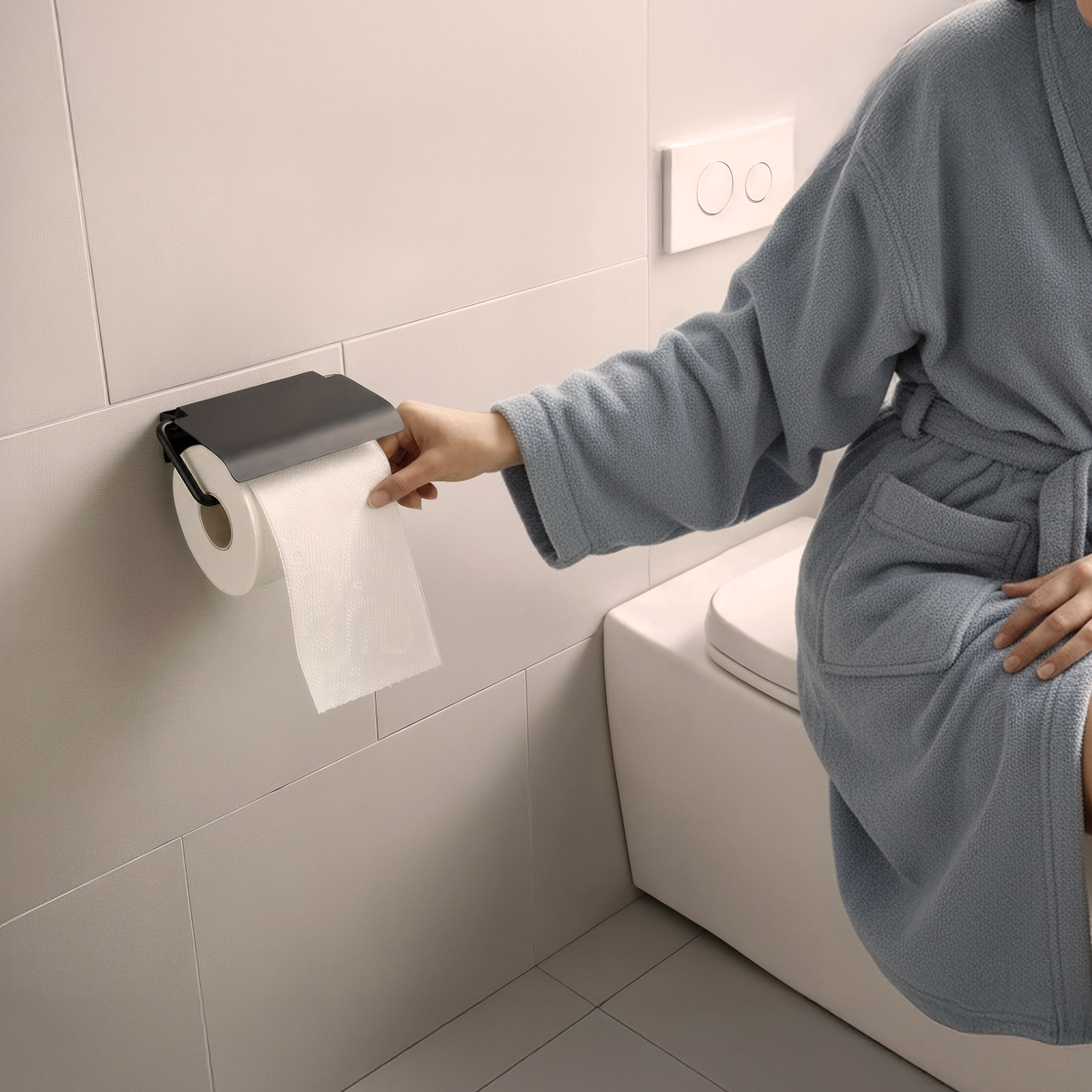 Soporte de papel higiénico de pared con tapa protectora
